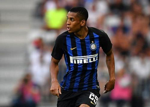 乌迪内斯实现逆转，终结颓势