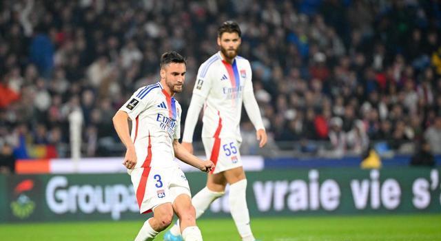 南特在本周日的比赛中表现不佳 南特在本周日的比赛中表现不佳